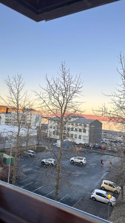 Theater Row Apartments Reykjavik Luaran gambar