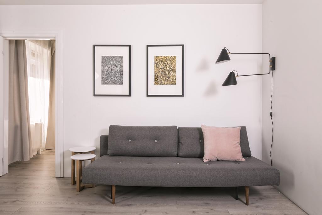 Theater Row Apartments Reykjavik Luaran gambar